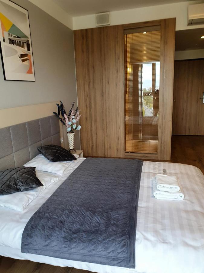 Warsaw Apartments - Luxury Top-View Aparthotel ภายนอก รูปภาพ